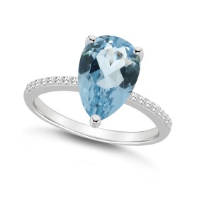 Women's Sky Blue Topaz (3-2/3 ct.t.w.) and Diamond (1/10 ct.t.w.) Ring in Sterling Silver